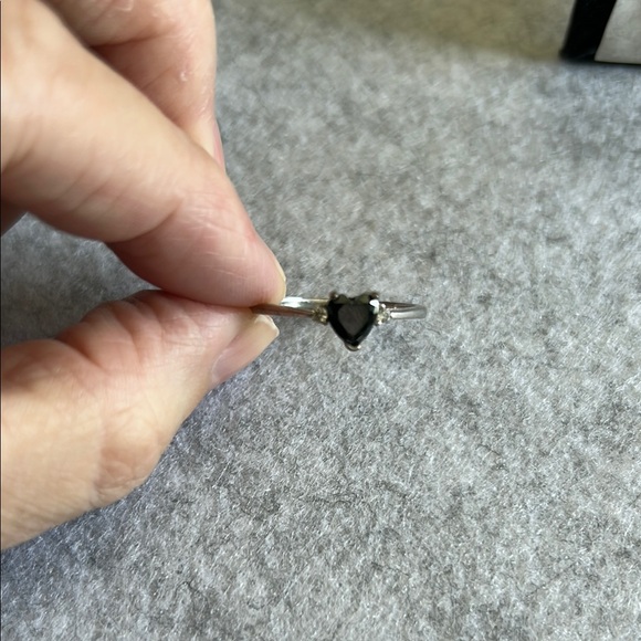 925 Sterling Silver Lab Created Onyx Heart Cubic Zerconia Ring - Picture 7 of 16